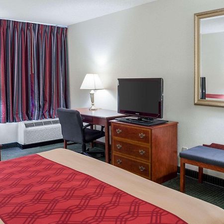 Econo Lodge Yazoo City Bagian luar foto