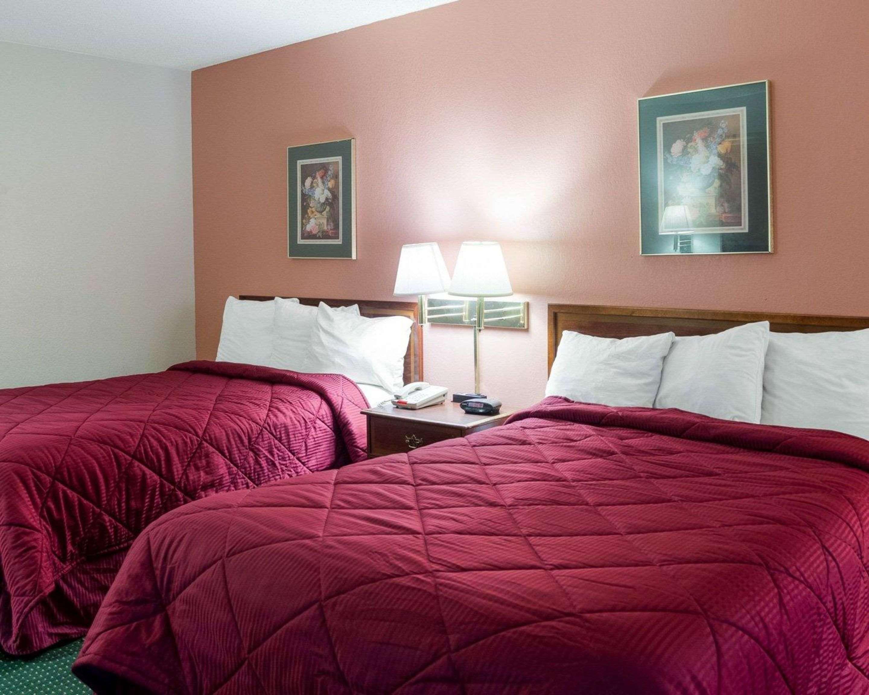 Econo Lodge Yazoo City Bagian luar foto