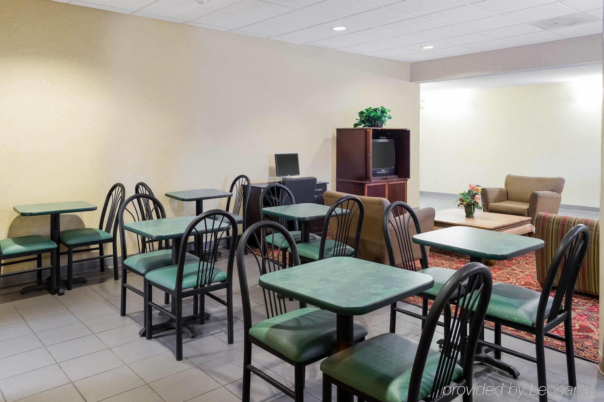 Econo Lodge Yazoo City Bagian luar foto