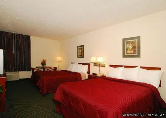 Econo Lodge Yazoo City Bagian luar foto